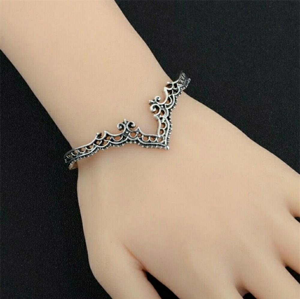 BOHO Bangle - Picture 2 of 5